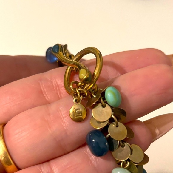 Liz Claiborne vintage glass and acrylic gold tone cha cha style set - Picture 6 of 8